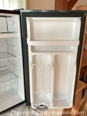MaxSold Auction: Small Black and Decker Refrigerator - Port Townsend (Washington, USA) PARTNER MANAGED Estate Sale Online Auction - Rosewood Street