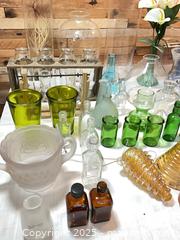 MaxSold Auction: Vases, group 3 - Port Townsend (Washington, USA) PARTNER MANAGED Estate Sale Online Auction - Rosewood Street