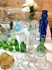 MaxSold Auction: Vases, group 3 - Port Townsend (Washington, USA) PARTNER MANAGED Estate Sale Online Auction - Rosewood Street