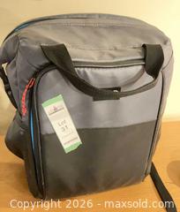 MaxSold Auction: Igloo Personal Cooler  B - London (Ontario, Canada) PARTNER MANAGED Estate Sale Online Auction - Clenray Place