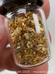 MaxSold Auction: Gold flakes and vile total weight 3 g - Concord (California, USA) SELLER MANAGED Estate Sale Online Auction - Landana Drive