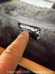 MaxSold Auction: Vintage 32° heat, fleece jacket size medium - Concord (California, USA) SELLER MANAGED Estate Sale Online Auction - Landana Drive