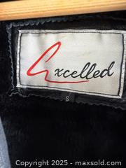 MaxSold Auction: Vintage EXCELLED size small genuine, leather jacket - Concord (California, USA) SELLER MANAGED Estate Sale Online Auction - Landana Drive