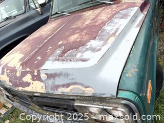 MaxSold Auction: Scrap/Rebuild Truck - Caledon (Ontario, Canada) PARTNER MANAGED Estate Sale Online Auction - Hurontario Street