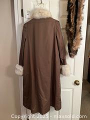 MaxSold Auction: Fur Coat &#38; Scarf - North Vancouver (British Columbia, Canada) PARTNER MANAGED Estate Sale Online Auction - Seymour Boulevard