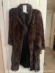 MaxSold Auction: Pappas Fur Coat - North Vancouver (British Columbia, Canada) PARTNER MANAGED Estate Sale Online Auction - Seymour Boulevard