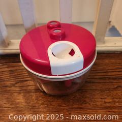 MaxSold Auction: hand blender/mixer - Toronto (Ontario, Canada) SELLER MANAGED Downsizing Online Auction - Avenue Road