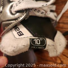 MaxSold Auction: Ice skates size 10 mens - Toronto (Ontario, Canada) SELLER MANAGED Downsizing Online Auction - Avenue Road