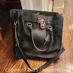 MaxSold Auction: michael kors black purse - Toronto (Ontario, Canada) SELLER MANAGED Downsizing Online Auction - Avenue Road