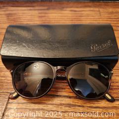 MaxSold Auction: Persol sunglasses woman & more - Toronto (Ontario, Canada) SELLER MANAGED Downsizing Online Auction - Avenue Road