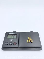 MaxSold Auction: Gold Nugget Cluster “M” Brooch 2.97g - Esquimalt (British Columbia, Canada) PARTNER MANAGED Reseller Online Auction - Lampson Street