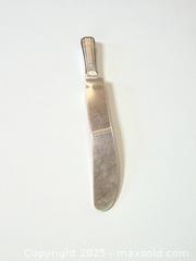 MaxSold Auction: Sterling Silver Handled Butter Spreaders 414 grams - Esquimalt (British Columbia, Canada) PARTNER MANAGED Reseller Online Auction - Lampson Street