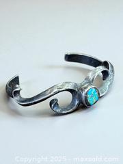 MaxSold Auction: Sterling Silver Sand Cast Southwestern Turquoise Cuff Bracelet - Esquimalt (British Columbia, Canada) PARTNER MANAGED Reseller Online Auction - Lampson Street
