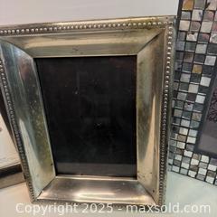 MaxSold Auction: Assorted Frames - B - Toronto (Ontario, Canada) SELLER MANAGED Reseller Online Auction - Greengrove Crescent