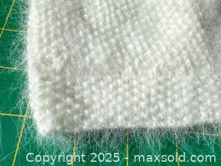 MaxSold Auction: Angora Knit Hat and Gloves. Never worn vintage. - Toronto (Ontario, Canada) SELLER MANAGED Downsizing Online Auction - Nassau Street