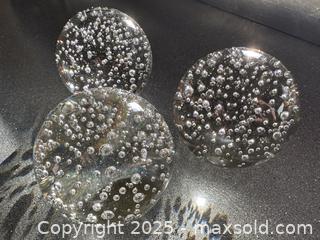 MaxSold Auction: Controlled Bubbles Clear Glass Paperweights - Toronto (Ontario, Canada) SELLER MANAGED Downsizing Online Auction - Nassau Street
