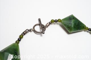 MaxSold Auction: Faceted Jasper Beads and Silver Necklace - Toronto (Ontario, Canada) SELLER MANAGED Downsizing Online Auction - Nassau Street