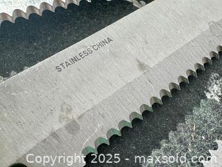 MaxSold Auction: Fiesta Merengue Steak Cutting Utensils and Flatware - Toronto (Ontario, Canada) SELLER MANAGED Downsizing Online Auction - Nassau Street