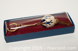 MaxSold Auction: Floris Perfumed Key Fob - Toronto (Ontario, Canada) SELLER MANAGED Downsizing Online Auction - Nassau Street