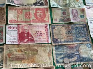 MaxSold Auction: Foreign Coins and Bills - Toronto (Ontario, Canada) SELLER MANAGED Downsizing Online Auction - Nassau Street