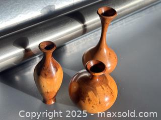 MaxSold Auction: Hand-turned Wooden Bud Vases From New Zealand - Toronto (Ontario, Canada) SELLER MANAGED Downsizing Online Auction - Nassau Street