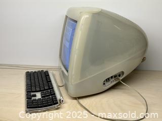 MaxSold Auction: iMac G3 OS 9.2- Working, with keyboard - Toronto (Ontario, Canada) SELLER MANAGED Downsizing Online Auction - Nassau Street