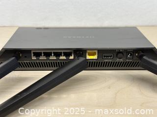MaxSold Auction: Netgear Nighthawk Smart Wi-Fi Router - Toronto (Ontario, Canada) SELLER MANAGED Downsizing Online Auction - Nassau Street