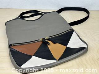MaxSold Auction: New FOSSIL Erin Leather Fold-Over Cross-Body Bag - Toronto (Ontario, Canada) SELLER MANAGED Downsizing Online Auction - Nassau Street