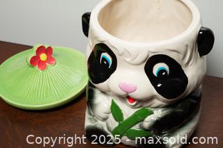 MaxSold Auction: Panda Bear Cookie Jar - Toronto (Ontario, Canada) SELLER MANAGED Downsizing Online Auction - Nassau Street