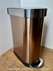 MaxSold Auction: Simplehuman 45L Slim Step Can - Toronto (Ontario, Canada) SELLER MANAGED Downsizing Online Auction - Nassau Street