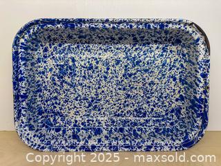 MaxSold Auction: Splatter pattern Enamelware Lasagna Pan - Toronto (Ontario, Canada) SELLER MANAGED Downsizing Online Auction - Nassau Street
