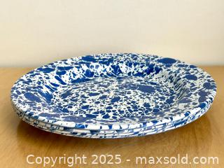 MaxSold Auction: Splatter pattern Enamelware Plate Set (4 plates) - Toronto (Ontario, Canada) SELLER MANAGED Downsizing Online Auction - Nassau Street