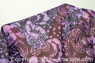MaxSold Auction: Vintage Batik Fabrics - Toronto (Ontario, Canada) SELLER MANAGED Downsizing Online Auction - Nassau Street