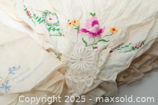 MaxSold Auction: Vintage Embroidered Handkerchiefs - Toronto (Ontario, Canada) SELLER MANAGED Downsizing Online Auction - Nassau Street
