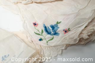 MaxSold Auction: Vintage Embroidered Handkerchiefs - Toronto (Ontario, Canada) SELLER MANAGED Downsizing Online Auction - Nassau Street