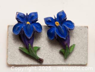 MaxSold Auction: Vintage Floral Celluloid Clip-on Earrings - Toronto (Ontario, Canada) SELLER MANAGED Downsizing Online Auction - Nassau Street