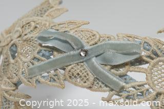 MaxSold Auction: Vintage Hair Bows - Toronto (Ontario, Canada) SELLER MANAGED Downsizing Online Auction - Nassau Street