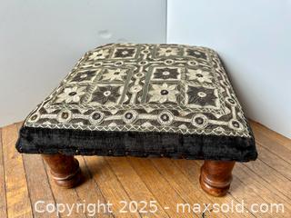 MaxSold Auction: Vintage Indian Stool / Footrest - Toronto (Ontario, Canada) SELLER MANAGED Downsizing Online Auction - Nassau Street