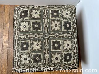 MaxSold Auction: Vintage Indian Stool / Footrest - Toronto (Ontario, Canada) SELLER MANAGED Downsizing Online Auction - Nassau Street