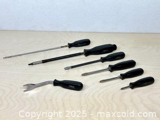 MaxSold Auction: Vintage SNAP-ON Hand Tools - Toronto (Ontario, Canada) SELLER MANAGED Downsizing Online Auction - Nassau Street