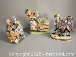 MaxSold Auction: (3) Antique Porcelain Planter Pots  - Toronto (Ontario, Canada) SELLER MANAGED Reseller Online Auction -  Chesswood Drive