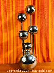 MaxSold Auction: Vintage MCM Robert Sonneman Style Chrome Five-Light Eyeball Cluster Table Lamp - Hamilton (Ontario, Canada) SELLER MANAGED Estate Sale Online Auction - Gertrude Street
