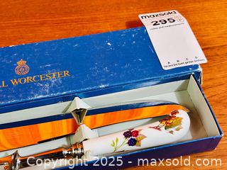 MaxSold Auction: Vintage Royal Worcester Evesham Carving Set - Hamilton (Ontario, Canada) SELLER MANAGED Estate Sale Online Auction - Gertrude Street