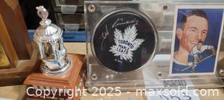 MaxSold Auction: Sports Memorabilia Lot - North Bay (Ontario, Canada) SELLER MANAGED Downsizing Online Auction - Campbell Avenue