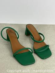 MaxSold Auction: A&Qzihong Women&#39;s Green Square Toe Strappy Sandals with Chunky Heels, Size US 10 ~ EU 42 - Cobourg (Ontario, Canada) SELLER MANAGED Downsizing Online Auction - Burnham Street