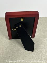 MaxSold Auction: Cute Vintage Retro Red-Toned 4x6 Wooden Picture Frame - Cobourg (Ontario, Canada) SELLER MANAGED Downsizing Online Auction - Burnham Street