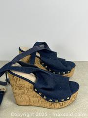 MaxSold Auction: ShoeDazzle Women&#39;s &#34;Sarahh&#34; Denim / Jean Wedges with Cork Soles, Size US 10 ~ EU 41 - Cobourg (Ontario, Canada) SELLER MANAGED Downsizing Online Auction - Burnham Street