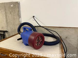 MaxSold Auction: Pet dryer - North Cowichan (British Columbia, Canada) SELLER MANAGED Downsizing Online Auction - Maple Bay