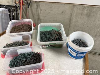 MaxSold Auction: Wood screws - North Cowichan (British Columbia, Canada) SELLER MANAGED Downsizing Online Auction - Maple Bay