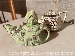 MaxSold Auction: Imma Lil'....Teapot: Lingard (Old Woman In The Shoe), Price Bros - Maple Glen (Pennsylvania, USA) SELLER MANAGED Reseller Online Auction - Salaway Court